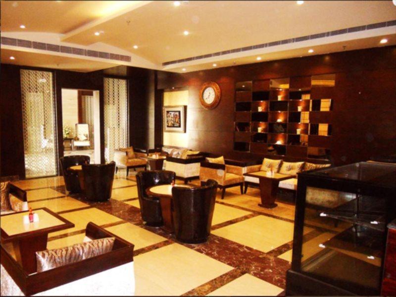 Vijay Intercontinental Hotel Kanpur Eksteriør billede